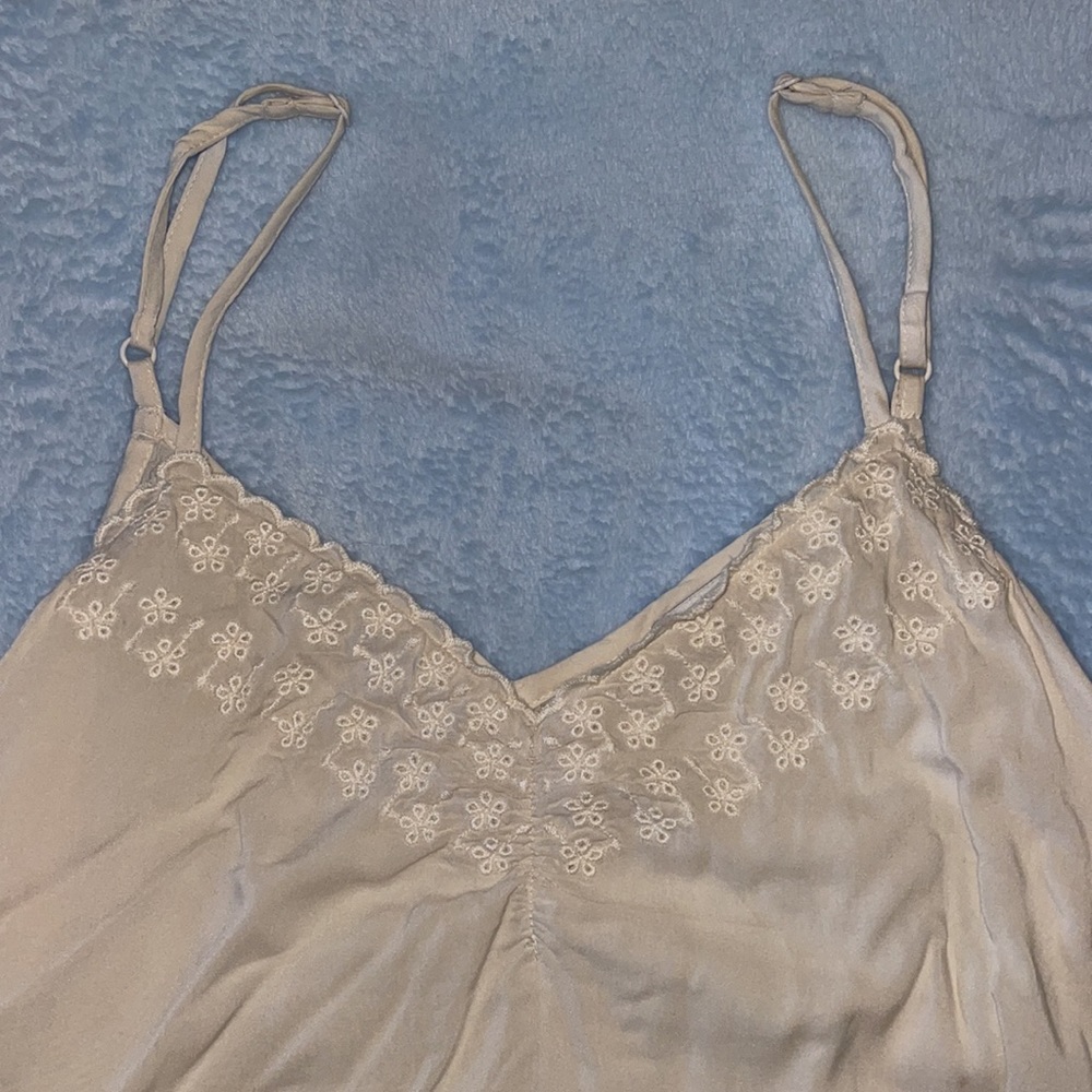 American Eagle top - Picture 2 of 4